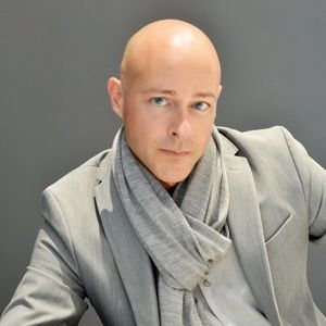 Meet your Posher, Christopher